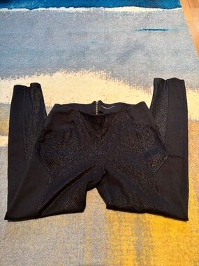 Abercrombie & Fitch 2010’s black reflective leggings, S